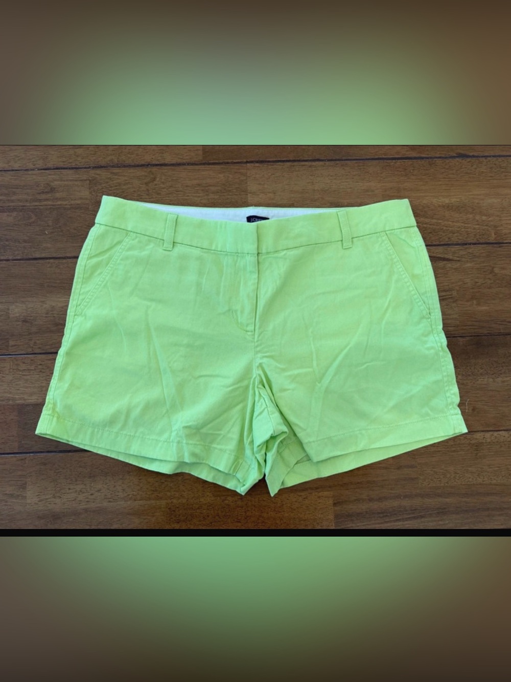 J.Crew Preppy Clean girl aesthetic shorts Bright  Green 4" Inseam Chino Cotton S